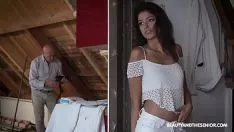Afspelen Japanse pornofilms ontketend door kleine fijne seks in het nieuwe huis