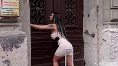 play Luxusprostituierte gute Brünette schlecht vom Kunden zu Hause gefickt