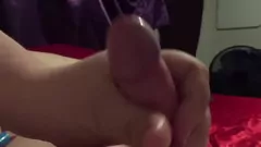 Abspielen Die intensive Handjob -Sitzung der molligen Amateur -Frau: haarige Muschi & verifiziertes Cumshot